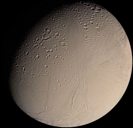 Энцелад - внутренний спутник Сатурна